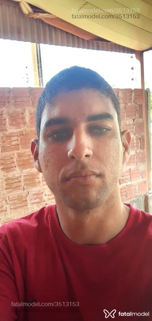 Acompanhante homem morena (o) de olhos verdes - Jonas Anderson