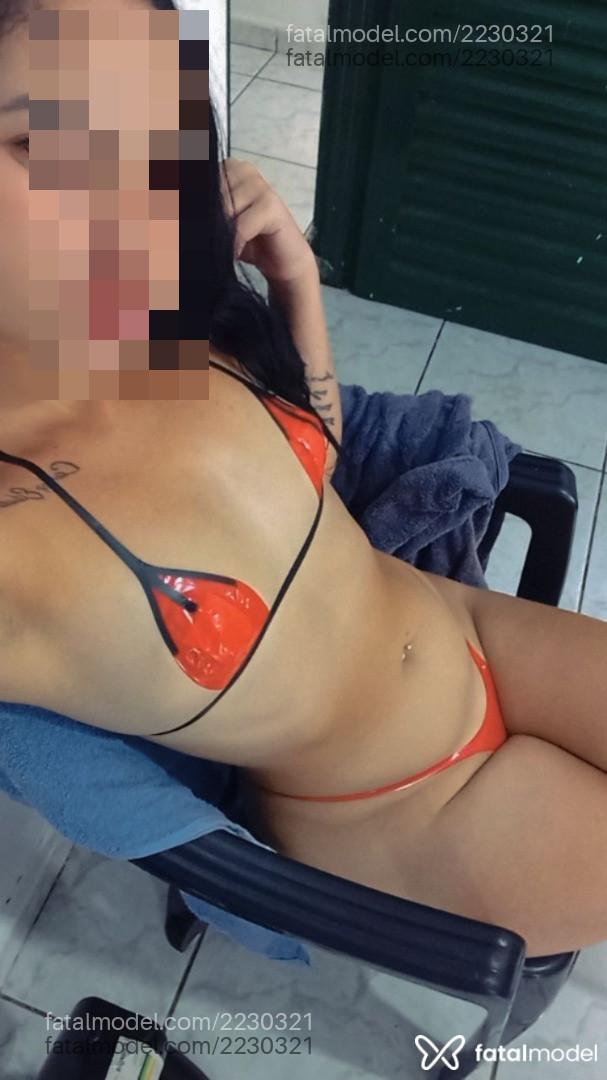 Acompanhante mulher com cabelo castanho de olhos pretos - Gaby