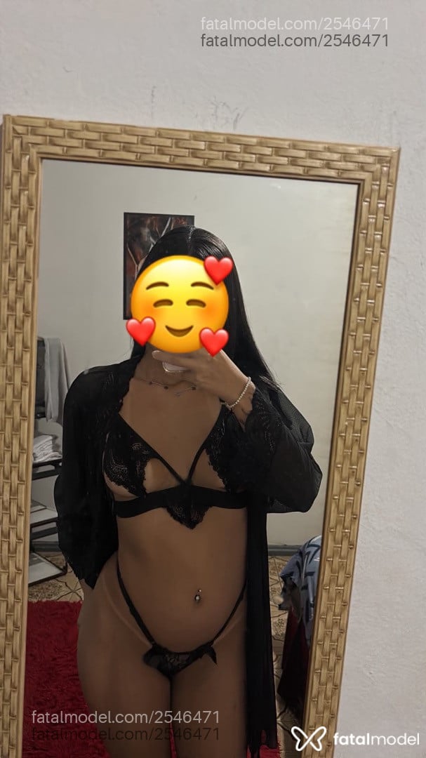 Acompanhante mulher morena (o) de olhos castanhos - Jenny