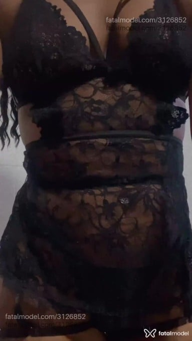 Acompanhante mulher morena (o) de olhos pretos em Ipojuca - Luana