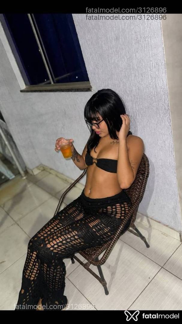 Acompanhante mulher com cabelo castanho de olhos castanhos em Marabá - Alice Ferreira