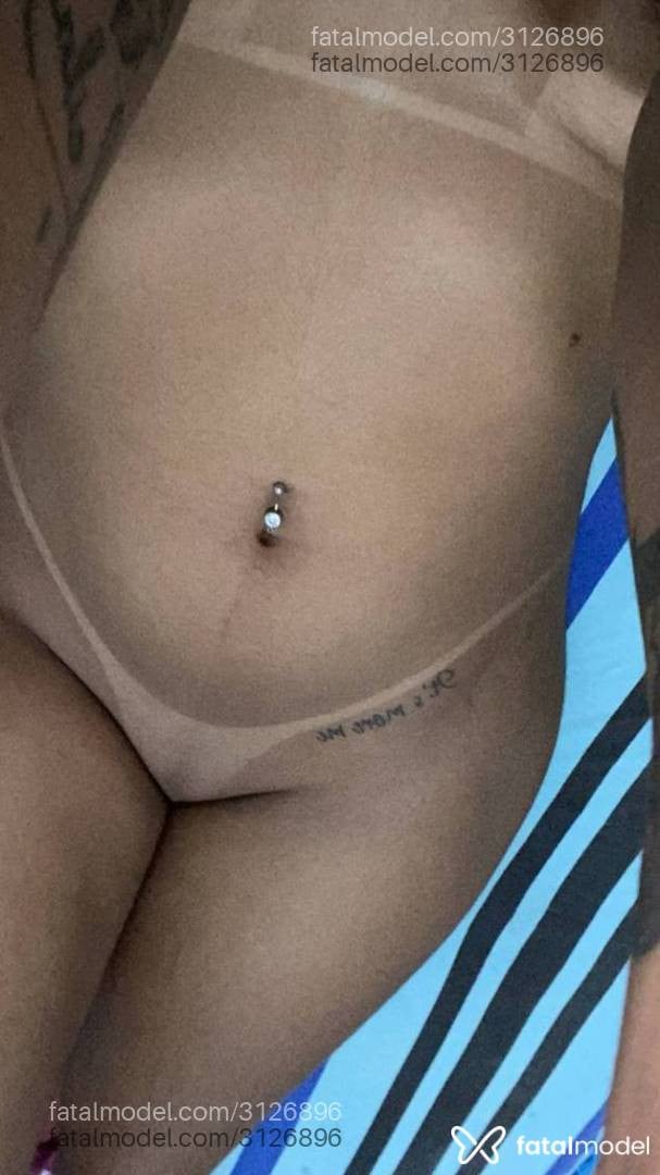 Acompanhante mulher com cabelo castanho de olhos castanhos em Araguaína - Alice Ferreira