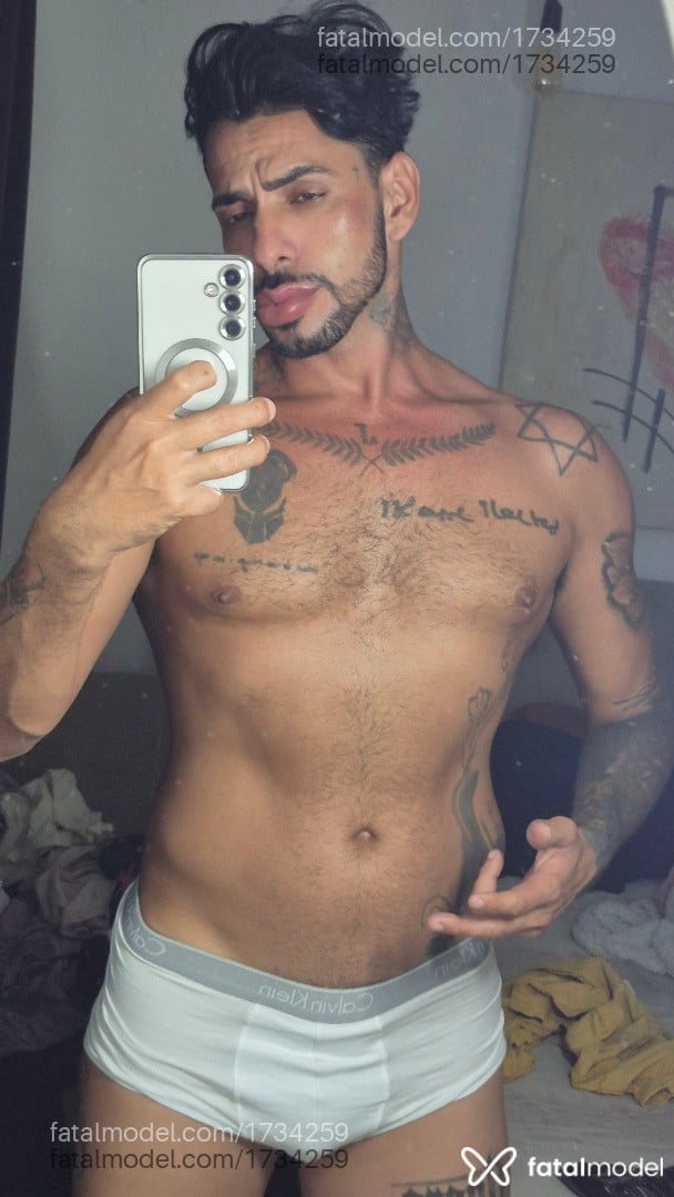 Acompanhante homem morena (o) de olhos pretos - Mohammed