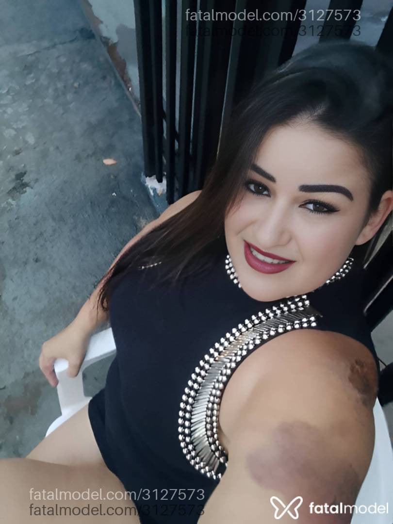 Acompanhante mulher com cabelo castanho de olhos mel em Primavera do Leste - Fernanda