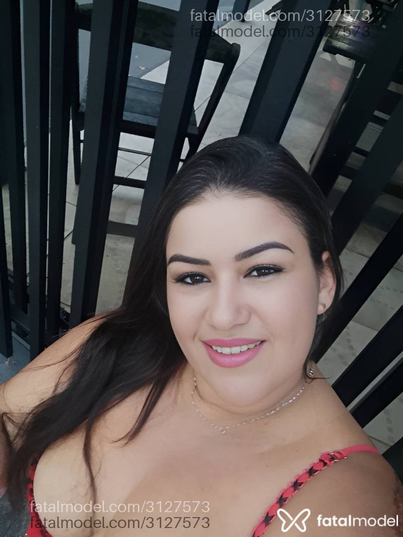 Acompanhante mulher com cabelo castanho de olhos mel em Primavera do Leste - Fernanda