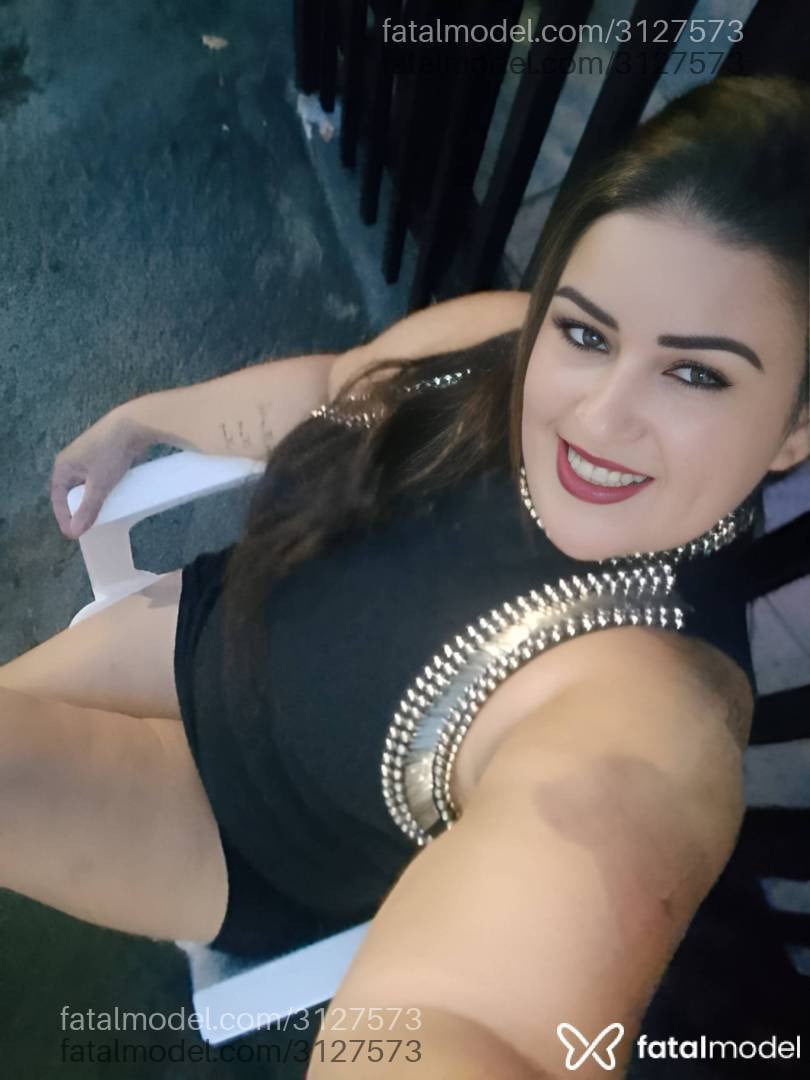 Acompanhante mulher com cabelo castanho de olhos mel em Primavera do Leste - Fernanda