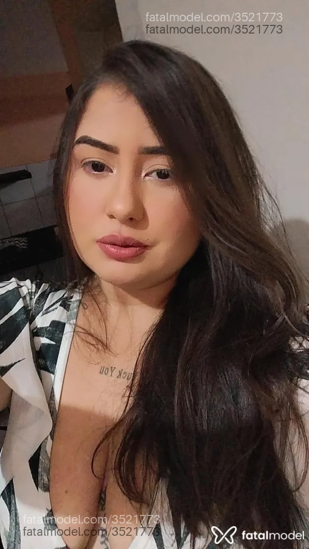 Acompanhante mulher morena (o) de olhos castanhos - Belzinha Acompanhante mulher morena (o) de olhos castanhos - Belzinha