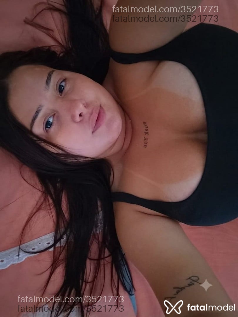 Acompanhante mulher morena (o) de olhos castanhos - Belzinha Acompanhante mulher morena (o) de olhos castanhos - Belzinha