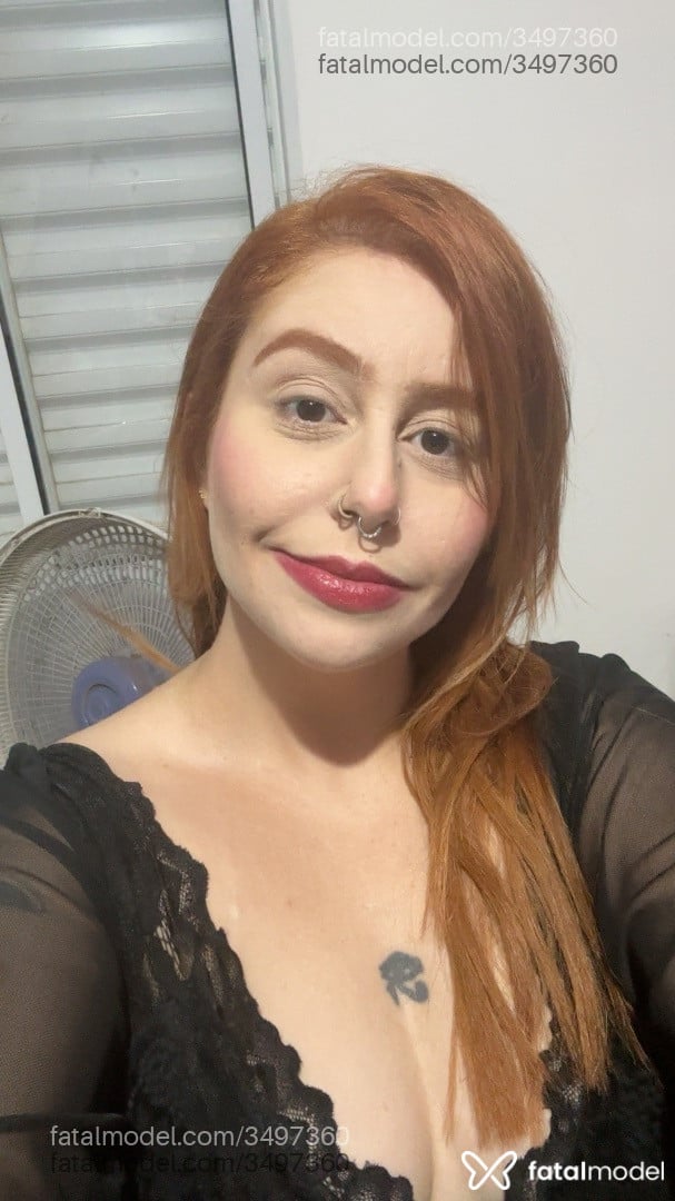 Acompanhante mulher ruiva (o) de olhos castanhos - Katyruiva