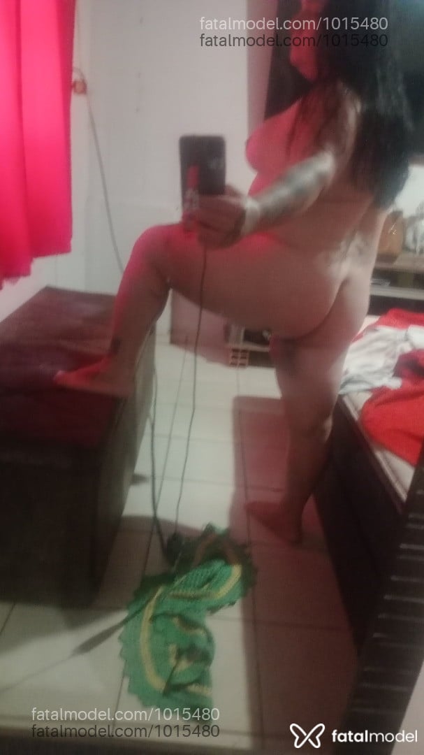 Acompanhante homem trans morena (o) de olhos castanhos - Luana