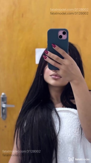 Acompanhante mulher morena (o) de olhos pretos em Nova Mutum - Bruna