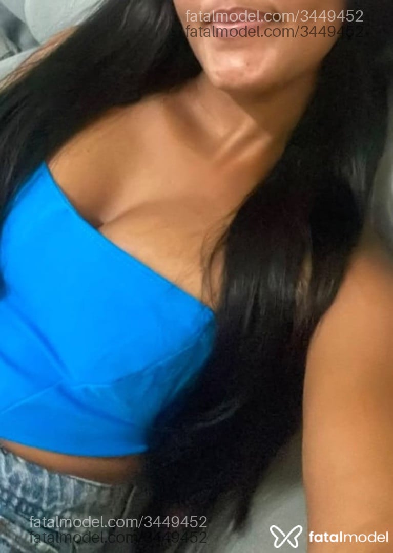 Acompanhante mulher morena (o) de olhos castanhos - Luiza