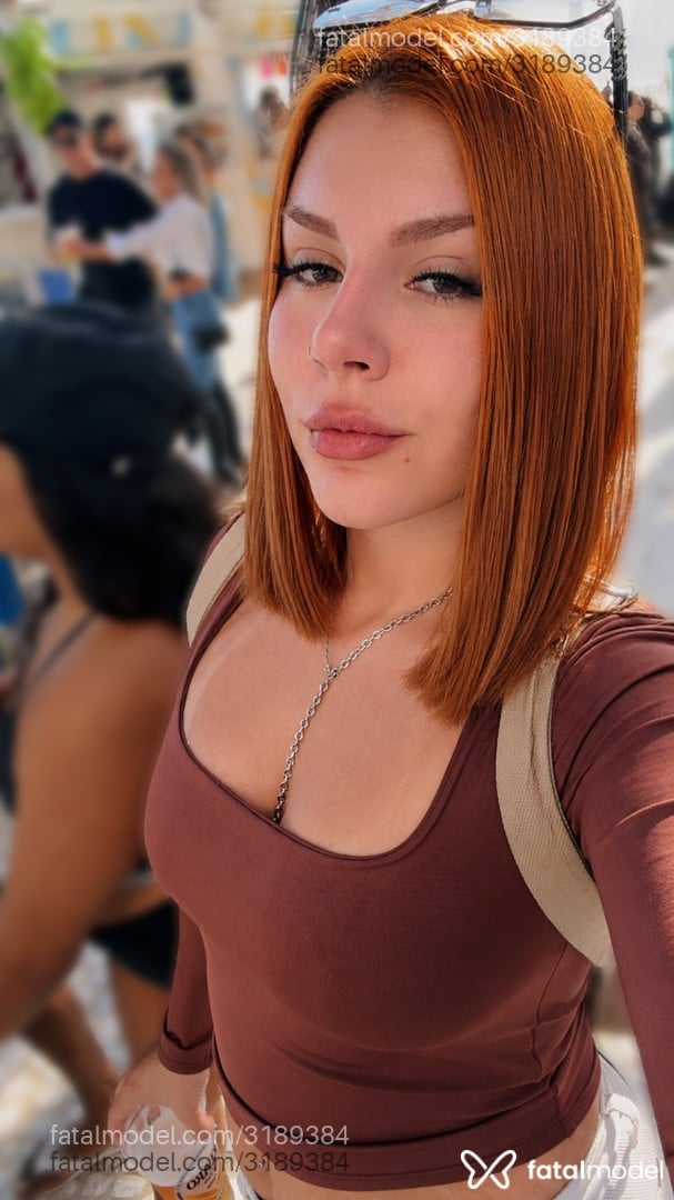 Acompanhante mulher ruiva (o) de olhos castanhos - Emma Fox
