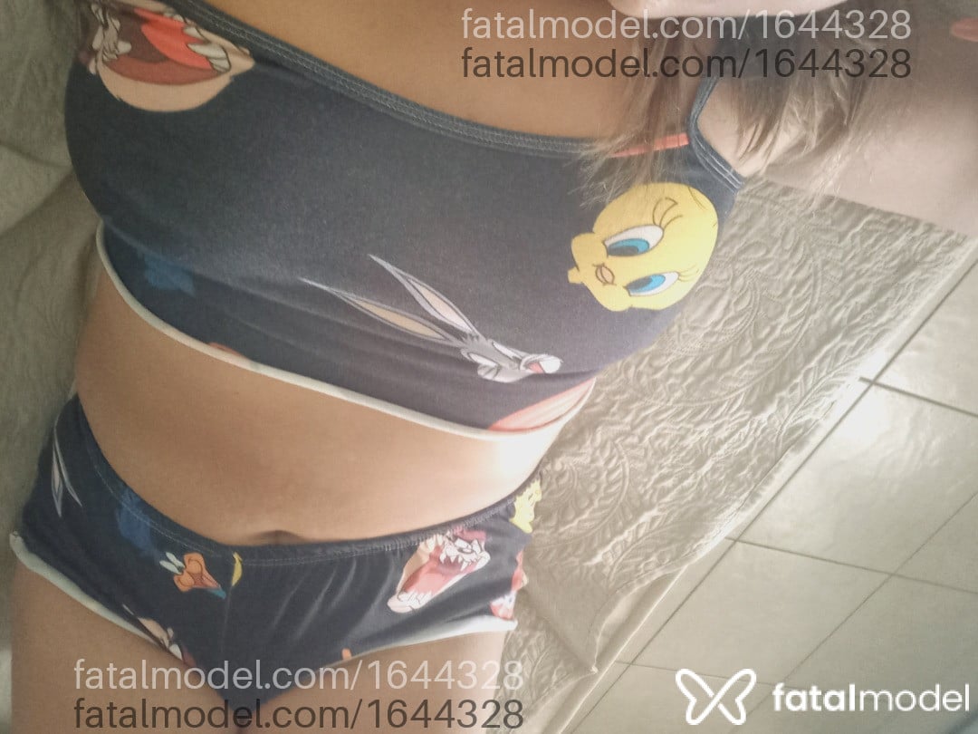 Acompanhante mulher morena (o) de olhos castanhos - Nataly