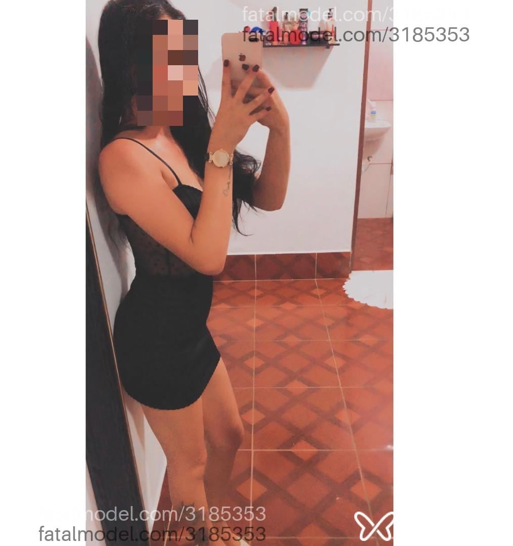 Acompanhante mulher morena (o) de olhos castanhos - Luna