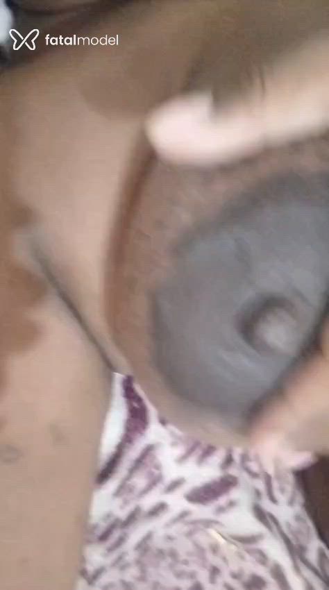 Acompanhante mulher com cabelo castanho de olhos castanhos - Heloá