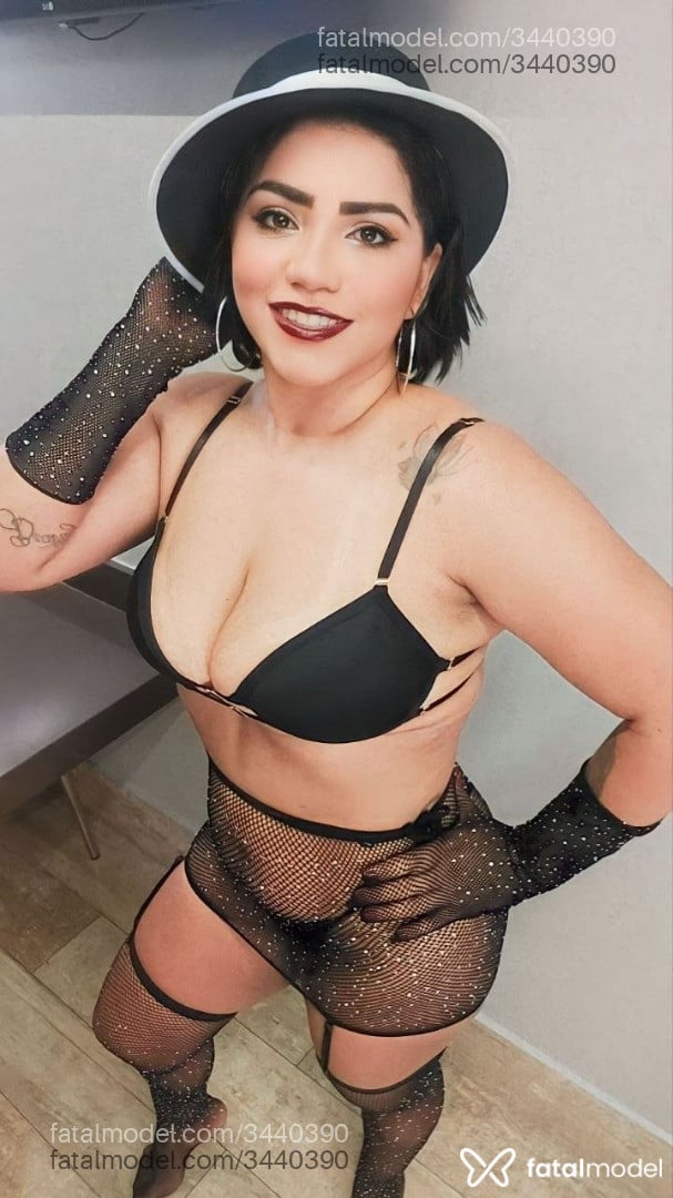 Acompanhante mulher morena (o) de olhos castanhos - Nicoly Mattos