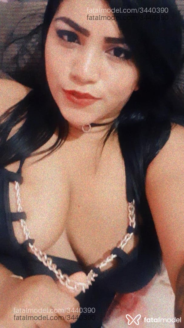 Acompanhante mulher morena (o) de olhos castanhos - Nicoly Mattos