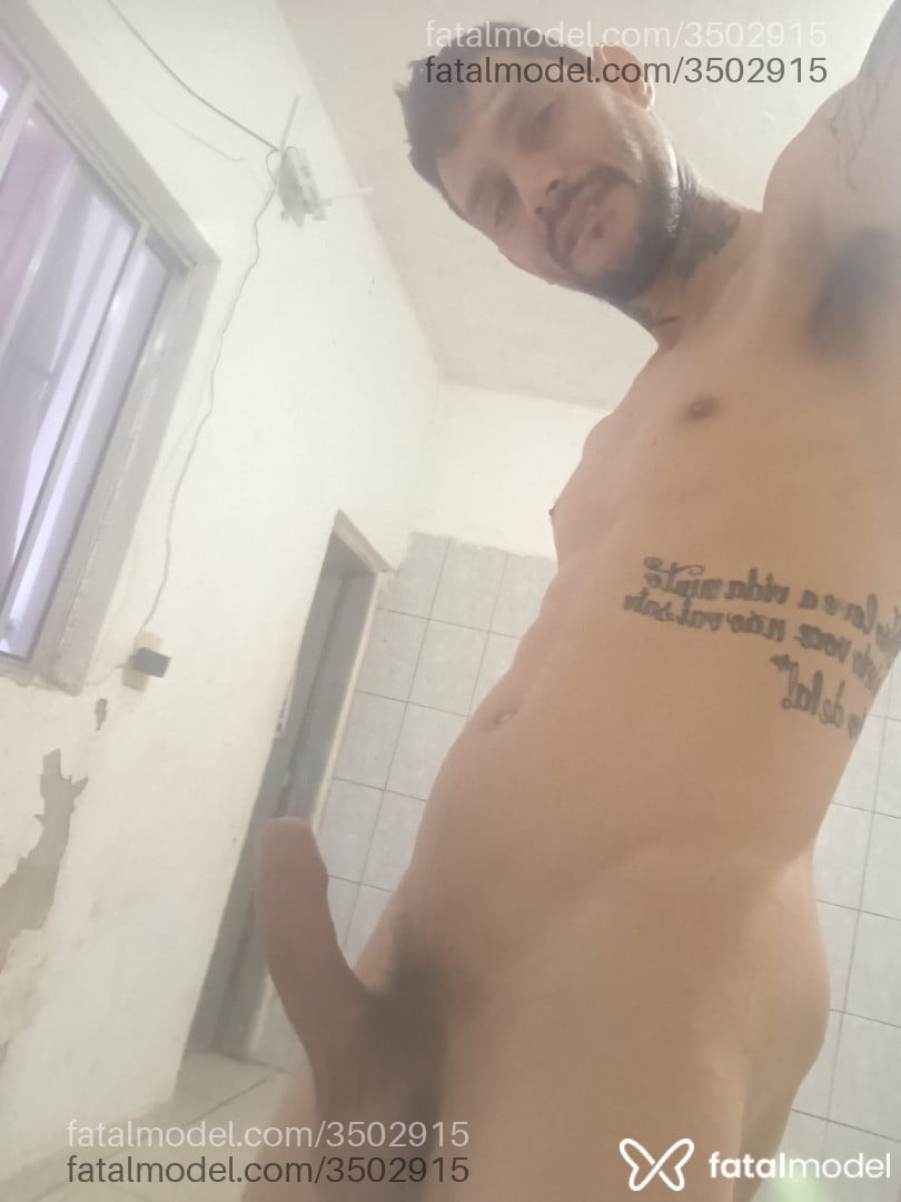 Acompanhante homem com cabelo castanho de olhos castanhos - Marcelo Almeida