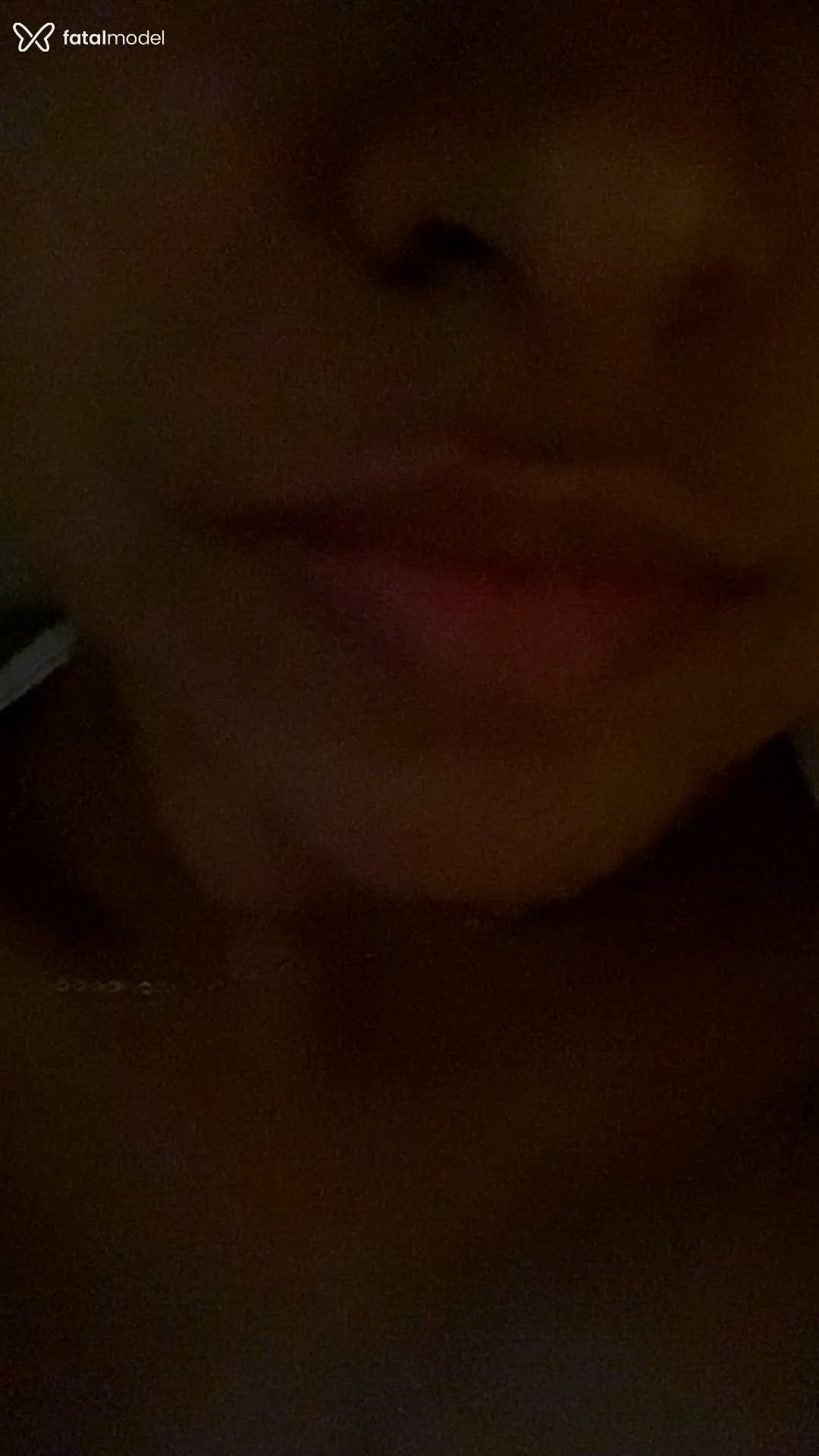 Acompanhante mulher morena (o) de olhos castanhos - Gabi Mornistar Acompanhante mulher morena (o) de olhos castanhos - Gabi Mornistar