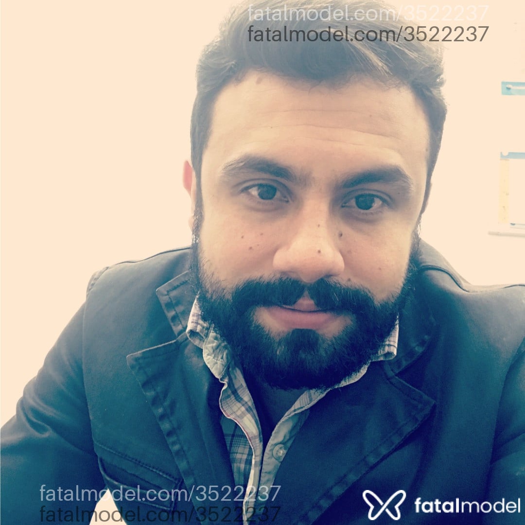 Acompanhante homem com cabelo castanho de olhos castanhos - Lucas Acompanhante homem com cabelo castanho de olhos castanhos - Lucas
