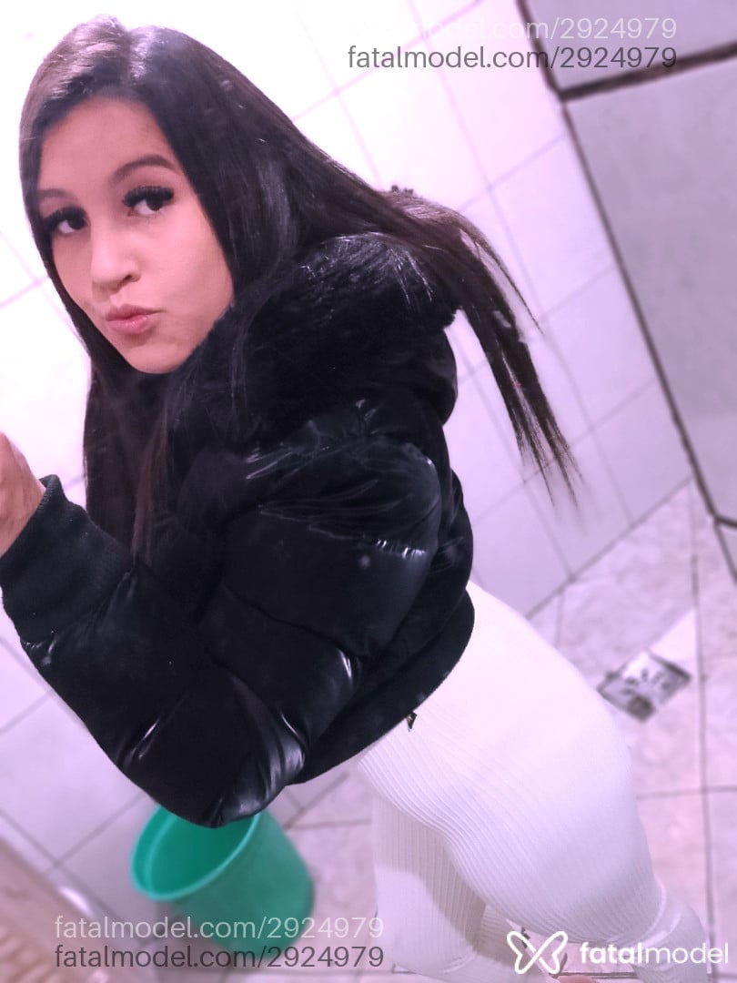 Acompanhante mulher morena (o) de olhos castanhos - Tayssa Medeiros