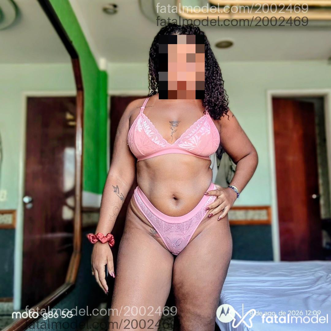 Acompanhante mulher com cabelo castanho de olhos castanhos - Melissa Papper