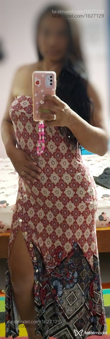 Acompanhante mulher morena (o) de olhos pretos - MORENA