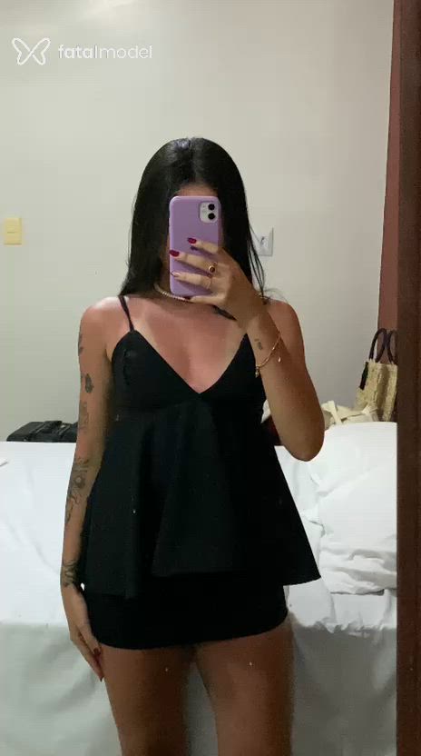 Acompanhante mulher morena (o) de olhos pretos - Melissa Ribeiro Acompanhante mulher morena (o) de olhos pretos - Melissa Ribeiro