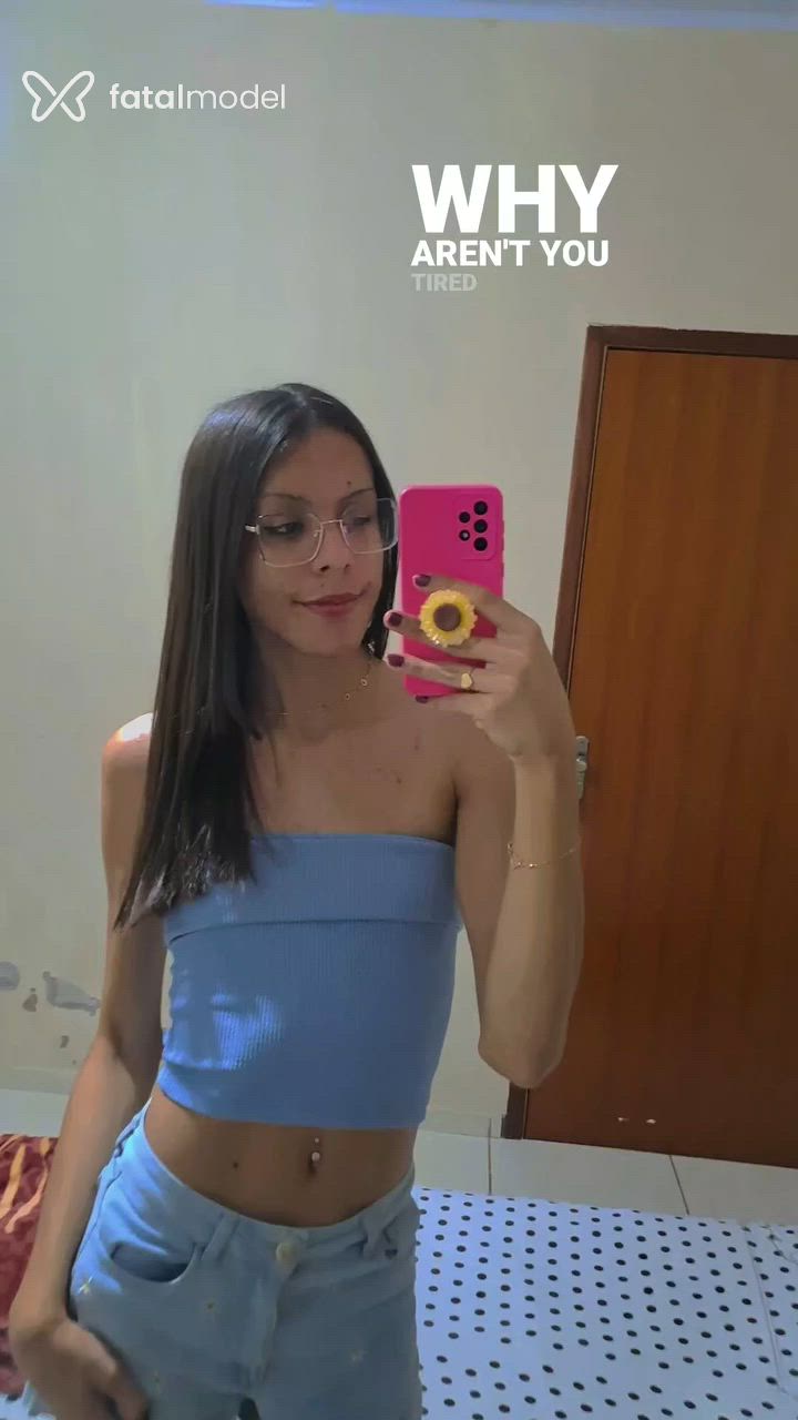 Acompanhante mulher trans com cabelo castanho de olhos castanhos - Gabryela