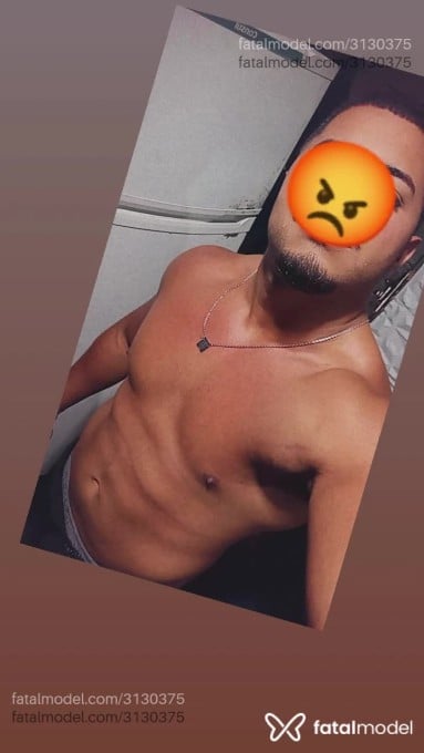 Acompanhante homem morena (o) de olhos castanhos em Rio de Janeiro - Leonardo