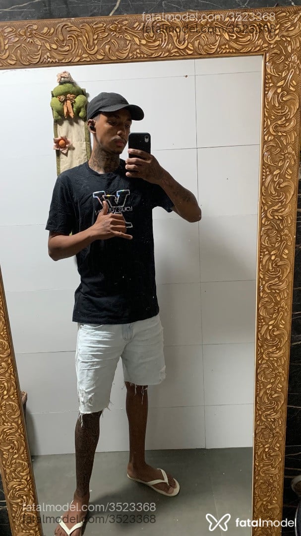Acompanhante homem morena (o) de olhos castanhos - Michael Ribeiro