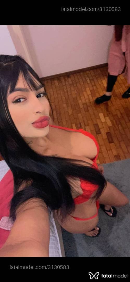 Acompanhante mulher morena (o) de olhos castanhos - Mirela
