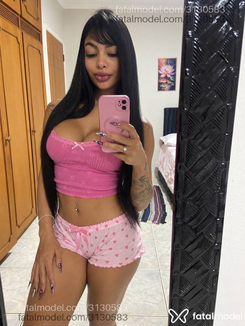 Acompanhante mulher morena (o) de olhos castanhos - Mirela