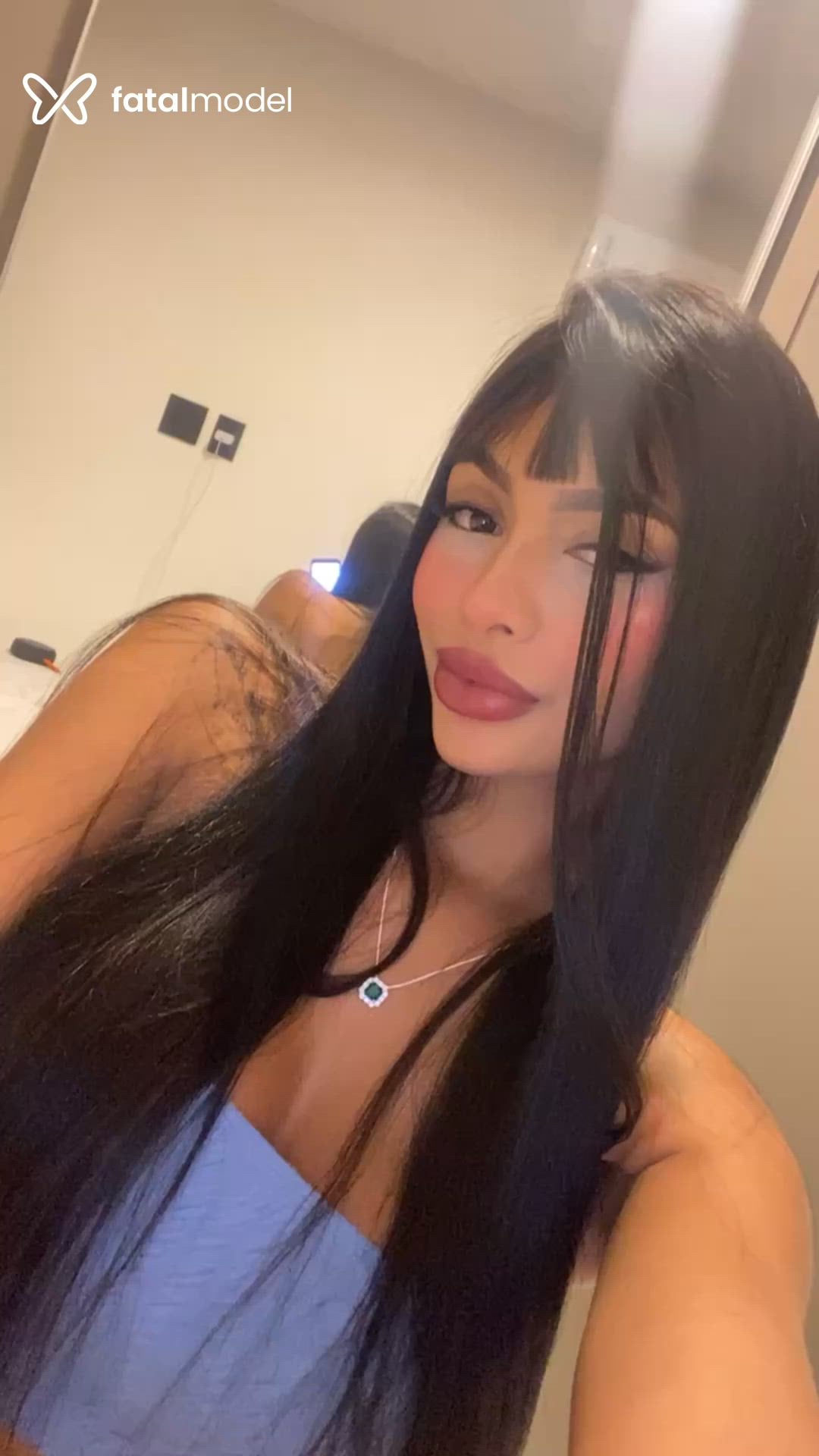 Acompanhante mulher morena (o) de olhos castanhos - Mirela