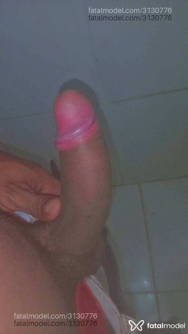 Acompanhante homem morena (o) de olhos castanhos em Rio de Janeiro - Salomão