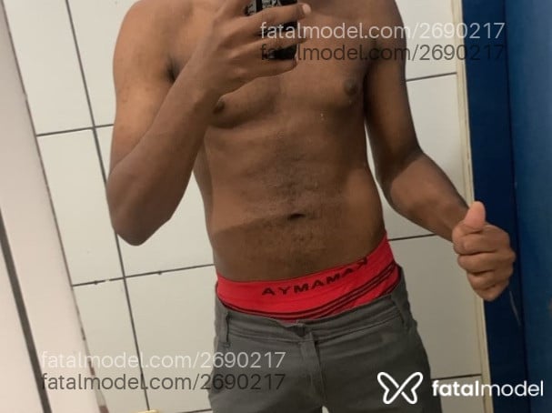 Acompanhante homem morena (o) de olhos castanhos - Natok Baiano