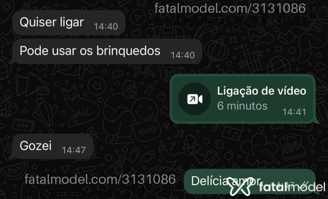 Acompanhante mulher com cabelo castanho de olhos castanhos - Sophia