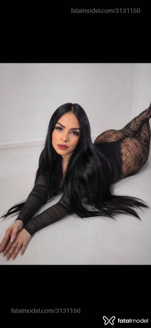 Acompanhante mulher morena (o) de olhos castanhos - Júlia Tavares