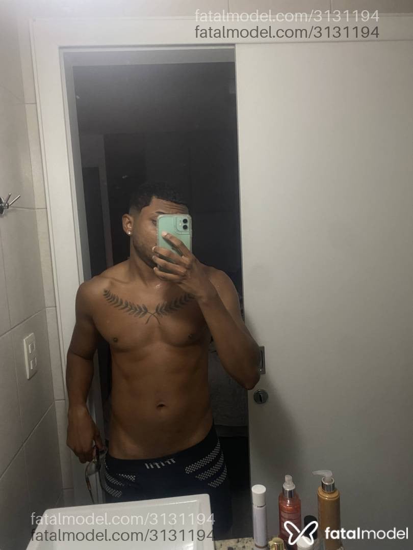 Acompanhante homem morena (o) de olhos castanhos em Fortaleza - Gbqueiroz