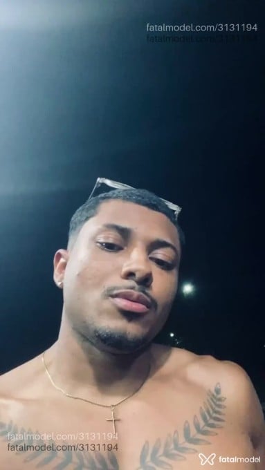 Acompanhante homem morena (o) de olhos castanhos em Fortaleza - Gbqueiroz