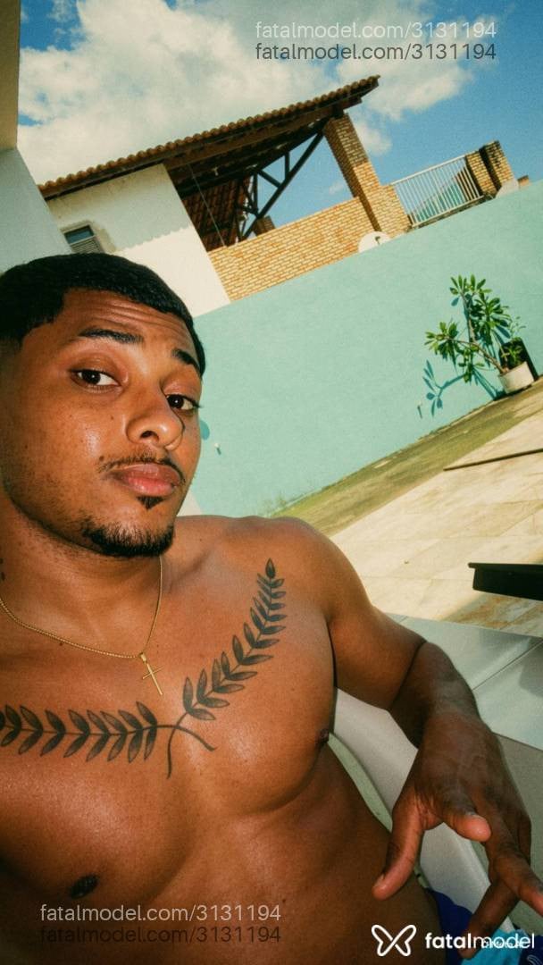 Acompanhante homem morena (o) de olhos castanhos em Fortaleza - Gbqueiroz
