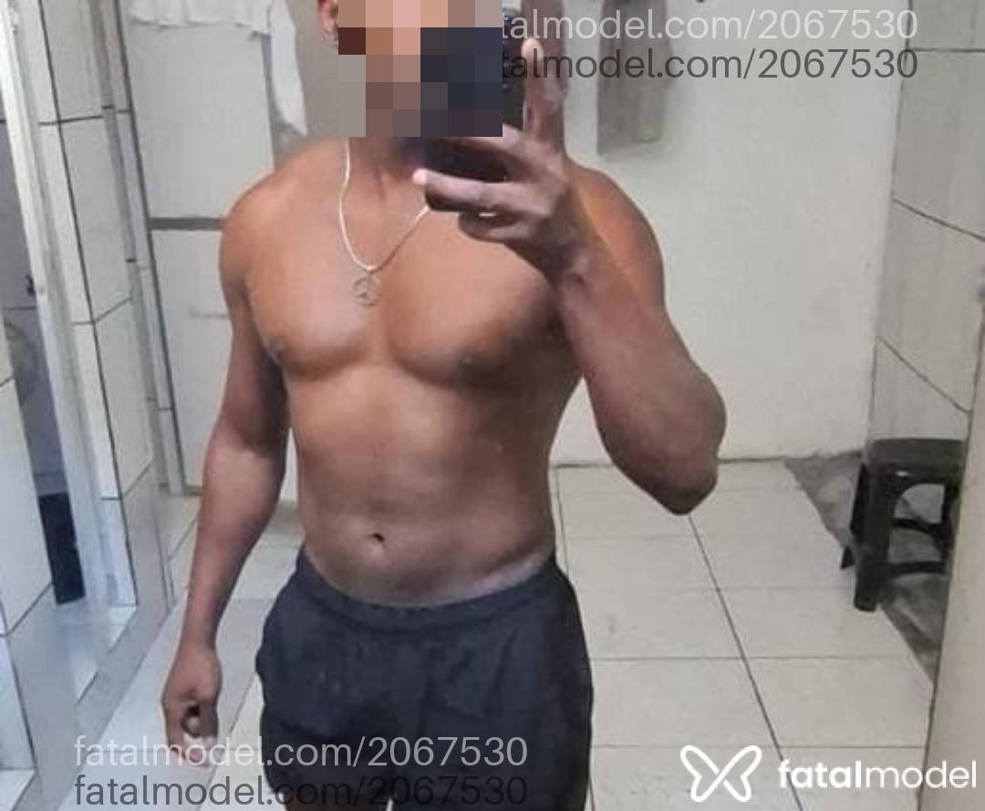 Acompanhante homem morena (o) de olhos castanhos - Neytah