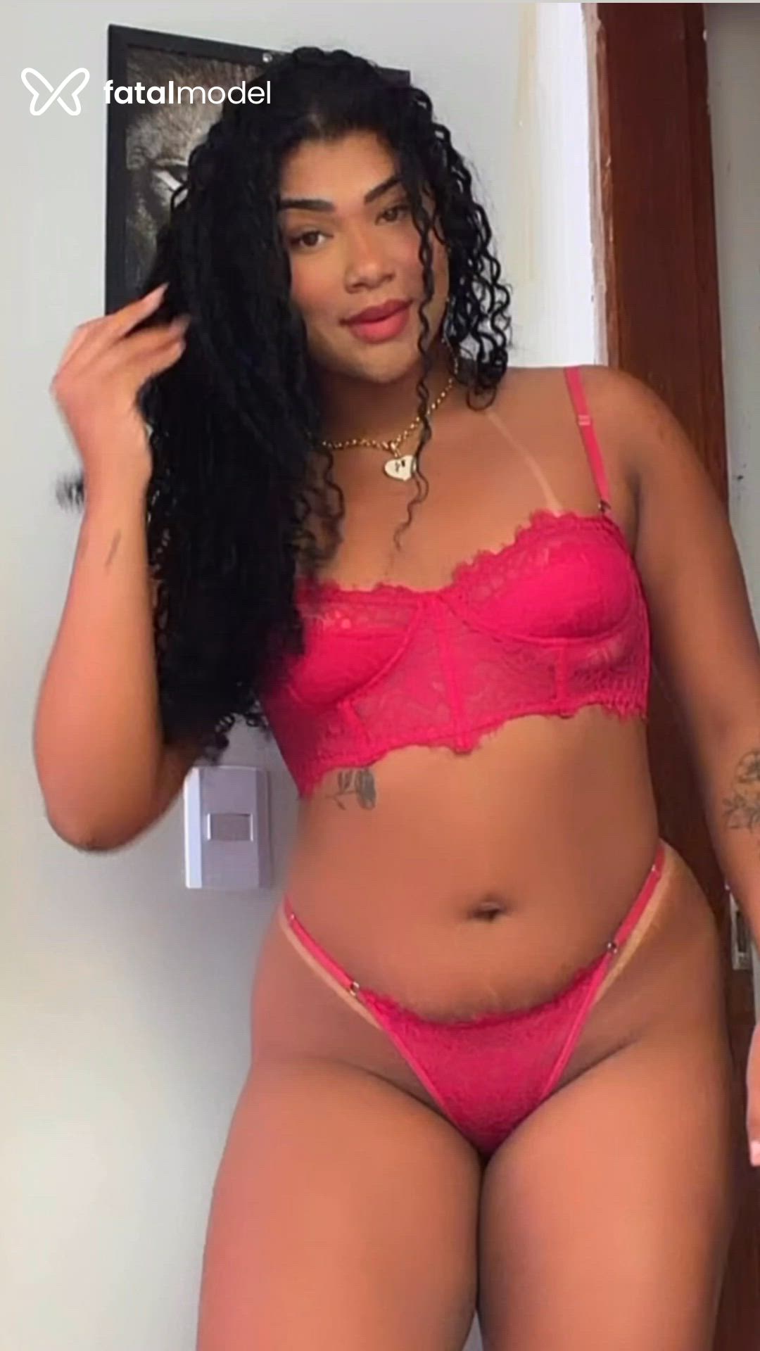 Acompanhante mulher morena (o) de olhos castanhos em Rio Verde - Moana