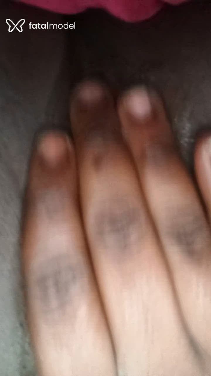Acompanhante mulher loira (o) de olhos pretos - Cacau Lopes