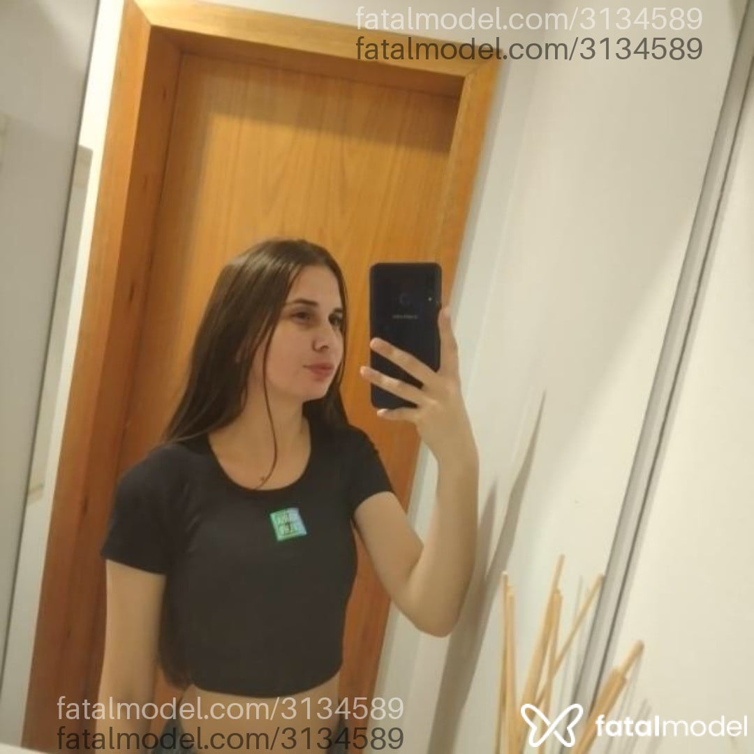 Acompanhante mulher loira (o) de olhos castanhos - Sabrina Silva