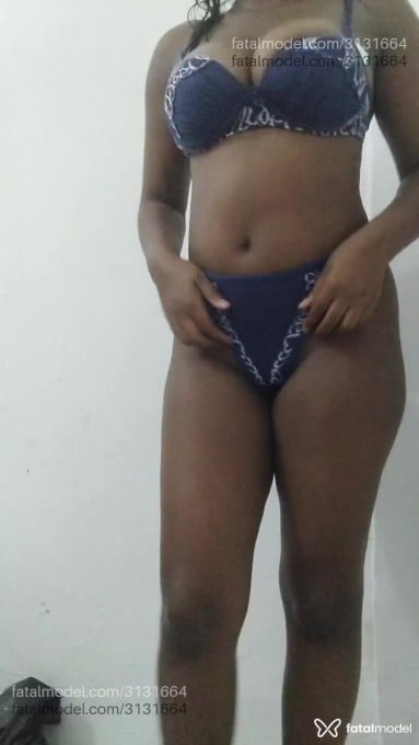 Acompanhante mulher morena (o) de olhos pretos - Sabrina Acompanhante mulher morena (o) de olhos pretos - Sabrina