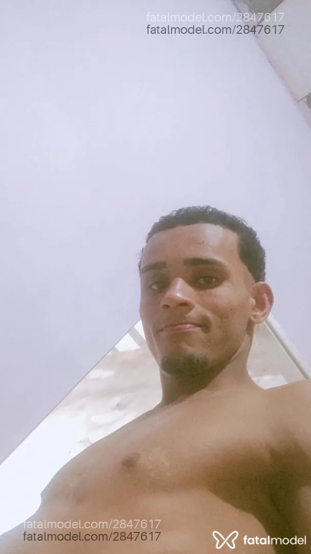 Acompanhante homem morena (o) de olhos pretos - Neguin
