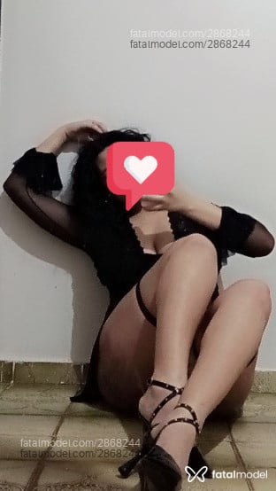 Acompanhante mulher morena (o) de olhos castanhos - Ane