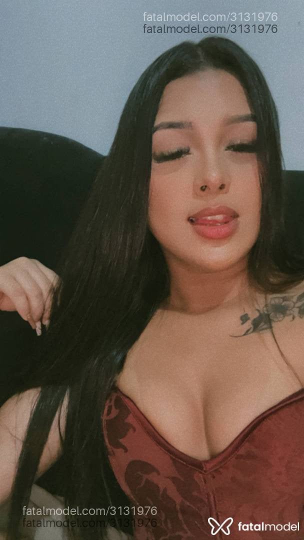 Acompanhante mulher morena (o) de olhos castanhos - Kamilly